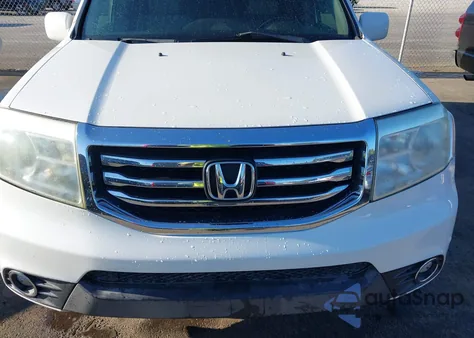 2013 Honda Pilot Touring from USA, damaged, VIN 5FNYF3H90DB030631